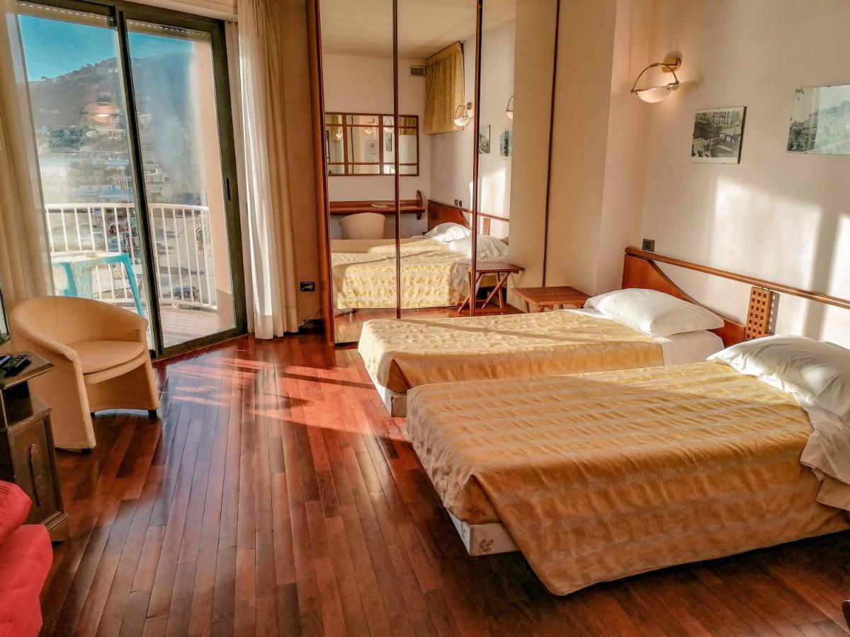 Hotel Sirenella 멜레 외부 사진