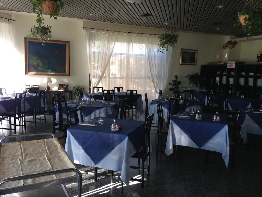 Hotel Sirenella 멜레 외부 사진