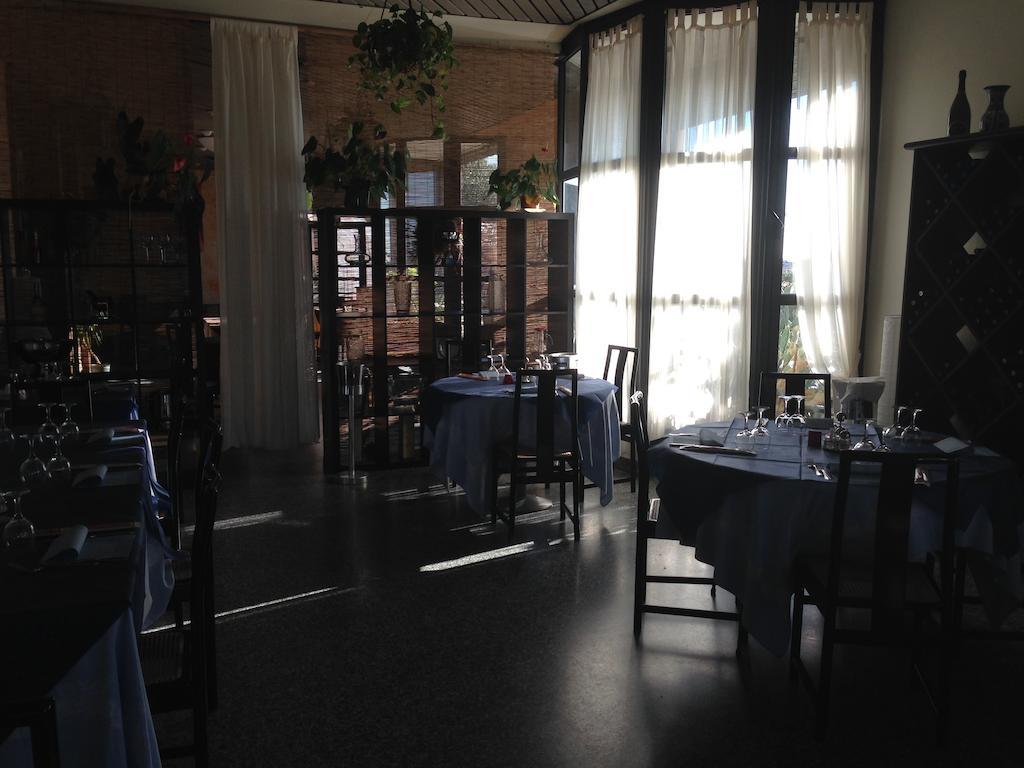 Hotel Sirenella 멜레 외부 사진