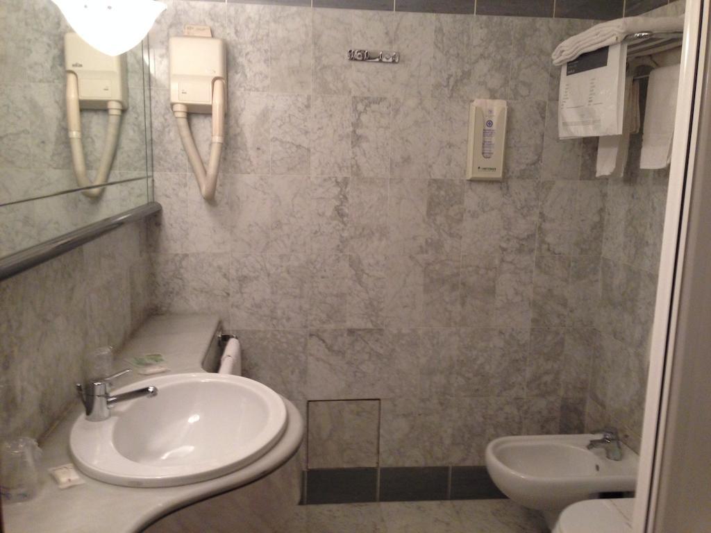 Hotel Sirenella 멜레 객실 사진