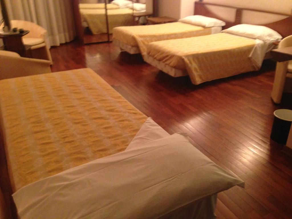 Hotel Sirenella 멜레 객실 사진